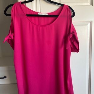 Hot pink open sleeve with tie